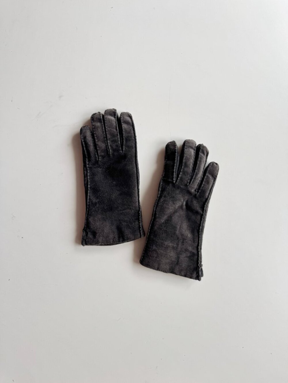Vintage PARIS GLOVE Black Suede Leather 100% Wool Shearling Lined Gloves, Size L